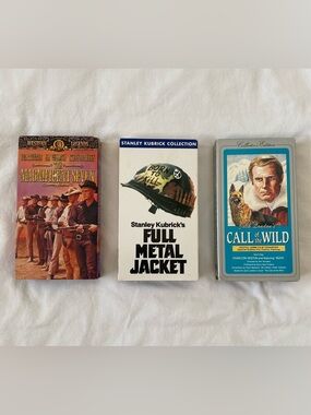 VHS Tapes (Set of 3)